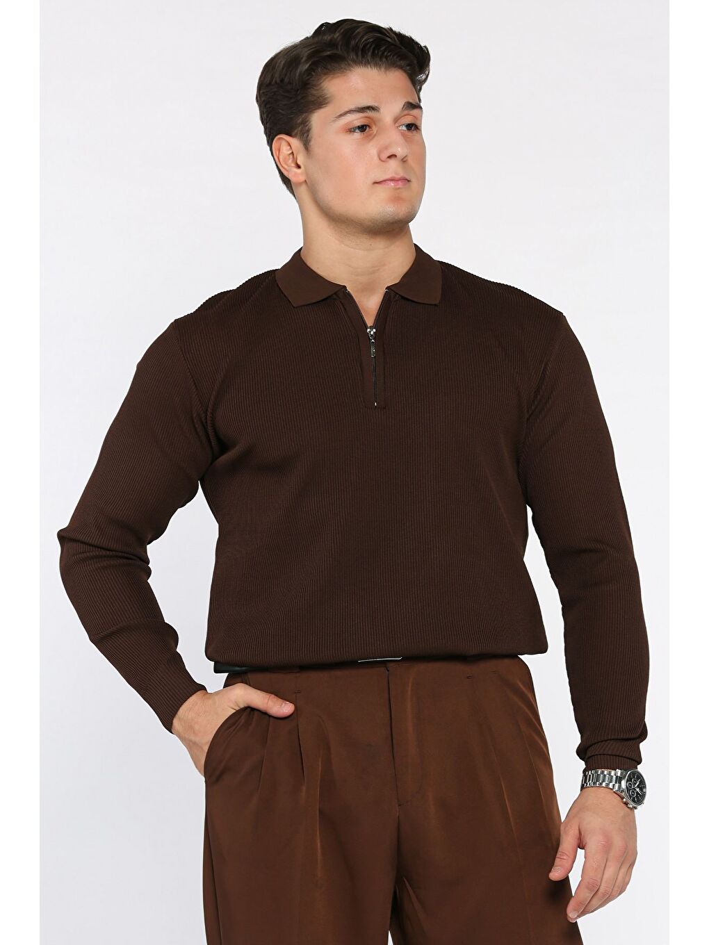 Kahverengi Erkek Polo Yaka Çizgi Desenli Yarım Fermuarlı Triko Kazak-1