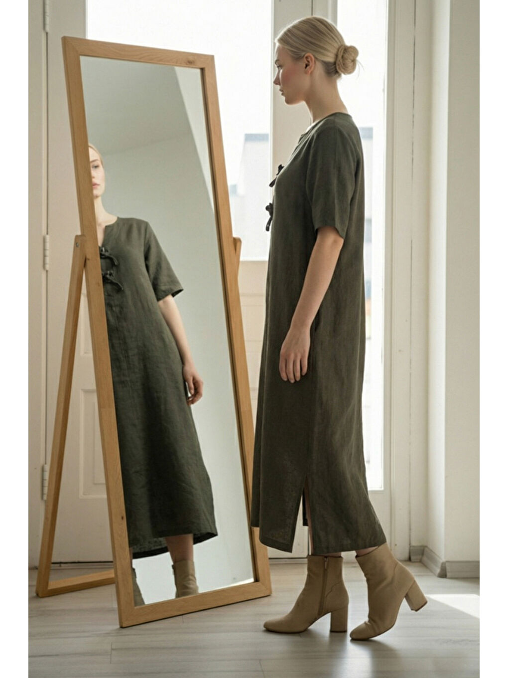 İtalyan Haki Düğmeli 3/4 Kol Gizli Cepli Yırtmaçlı İnce Fitilli Kadife Uzun Dokuma Elbise 120 55-3