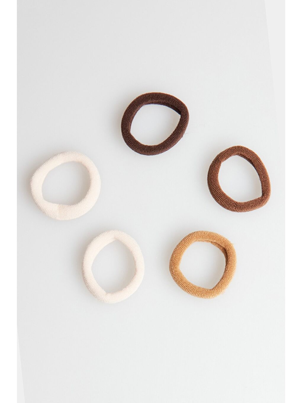 Kahverengi Çiçek Figürlü 6 Lı Kız Çocuk Toka-1