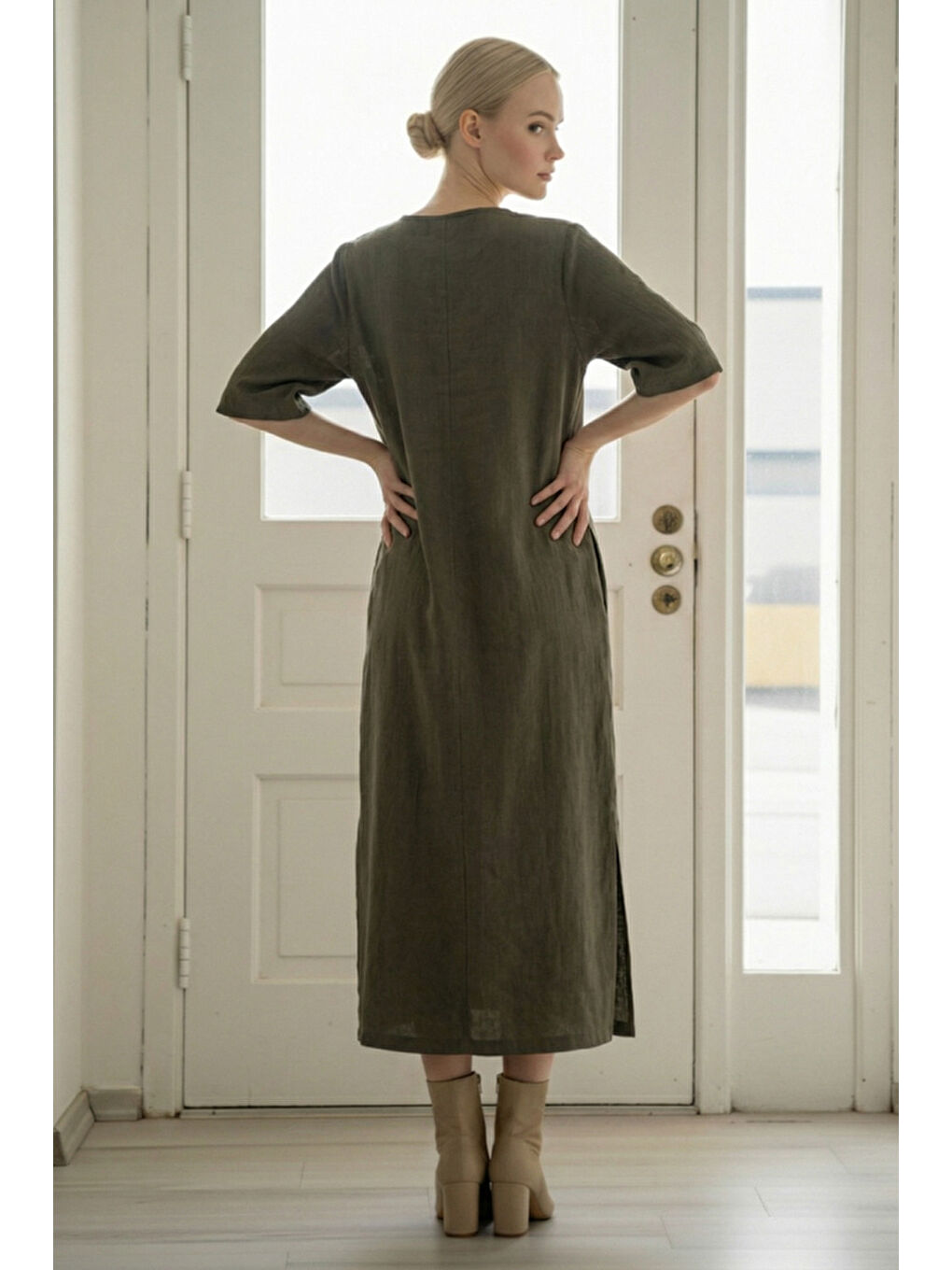 İtalyan Haki Düğmeli 3/4 Kol Gizli Cepli Yırtmaçlı İnce Fitilli Kadife Uzun Dokuma Elbise 120 55-7