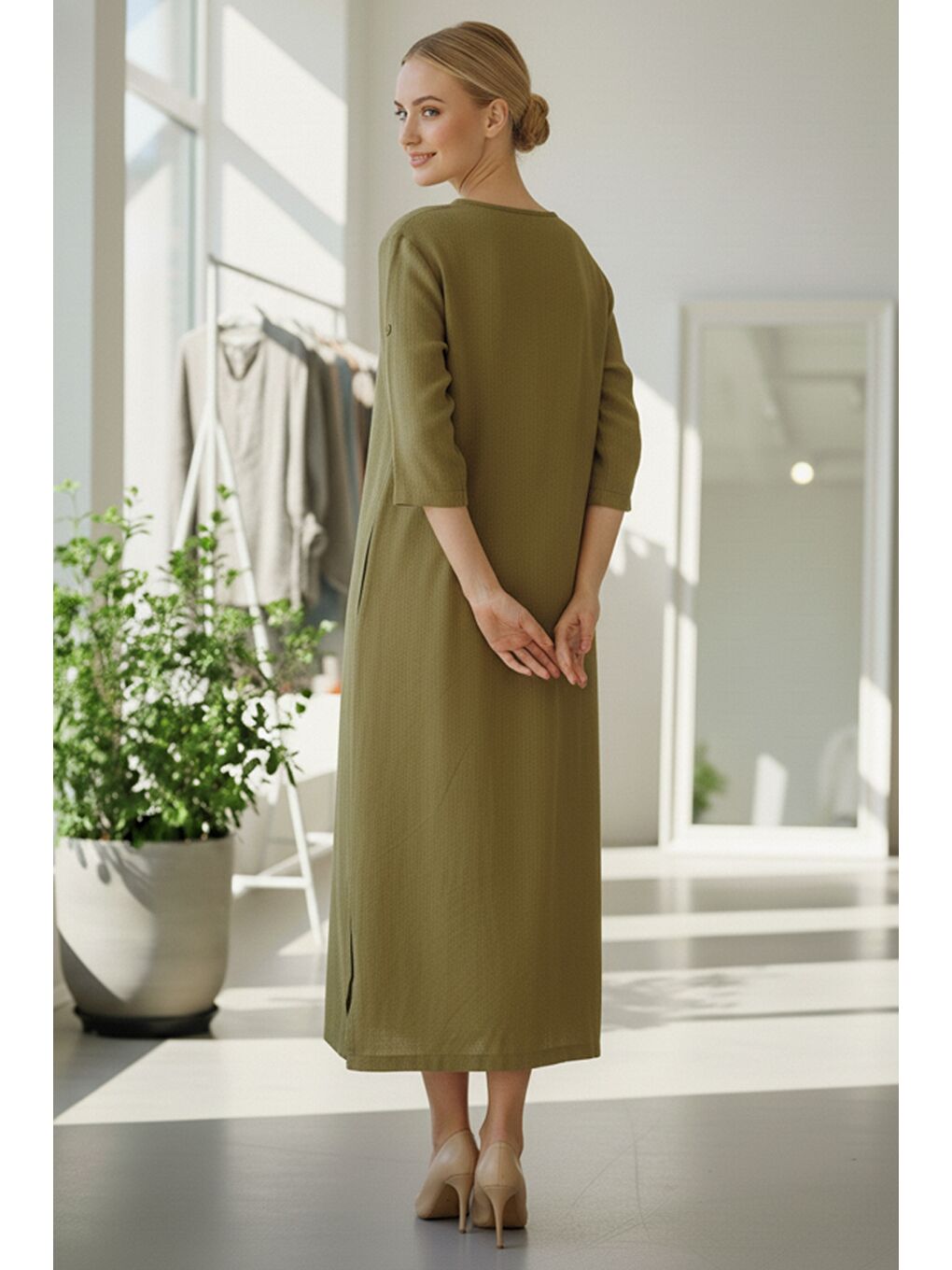 Sarı İtalyan Hardal Rengi Düğmeli 3/4 Kol Yırtmaçlı İnce Fitilli Kadife Uzun Dokuma Elbise 120 55-4