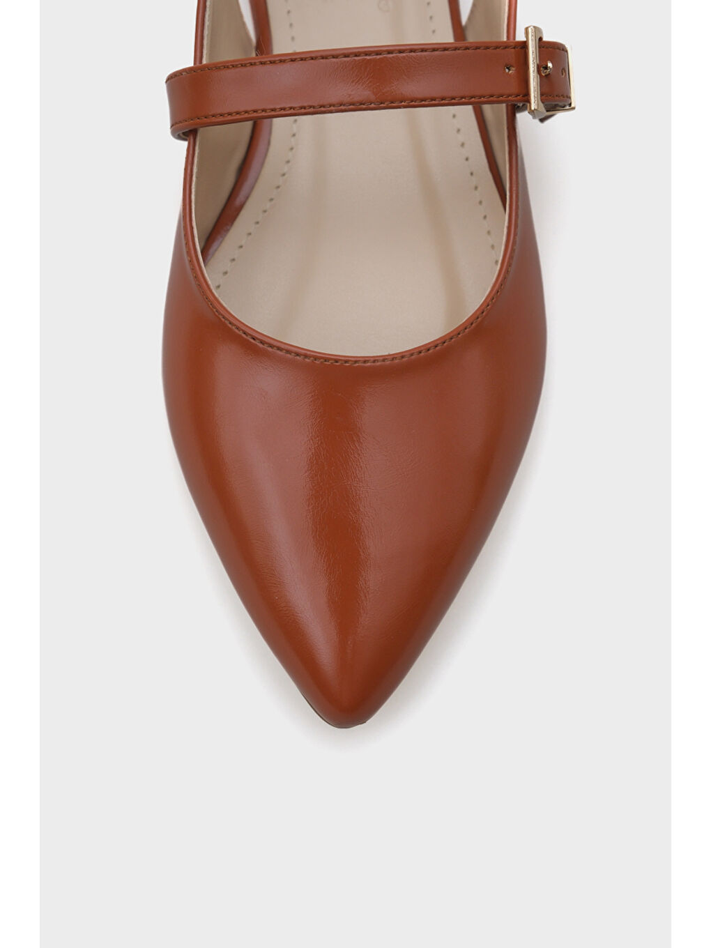 Kahverengi Anna Arkası Açık Bantlı Toka Detaylı Sivri Burunlu Kadın Babet-2