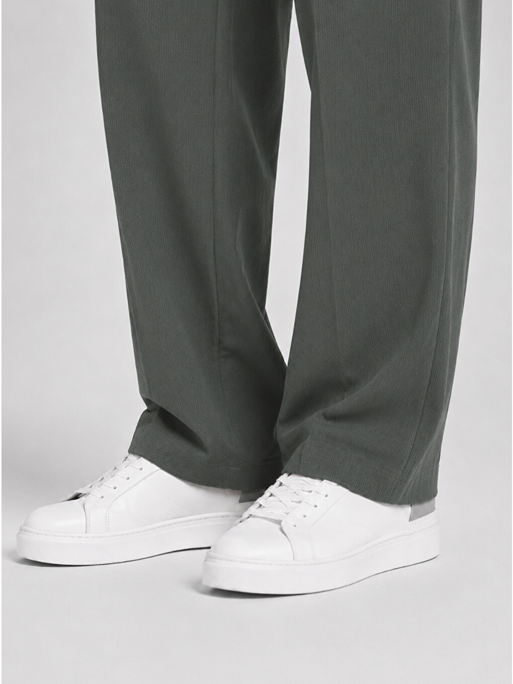 Erkek Haki Relax Fit Bağcıklı Baggy Pantolon-4