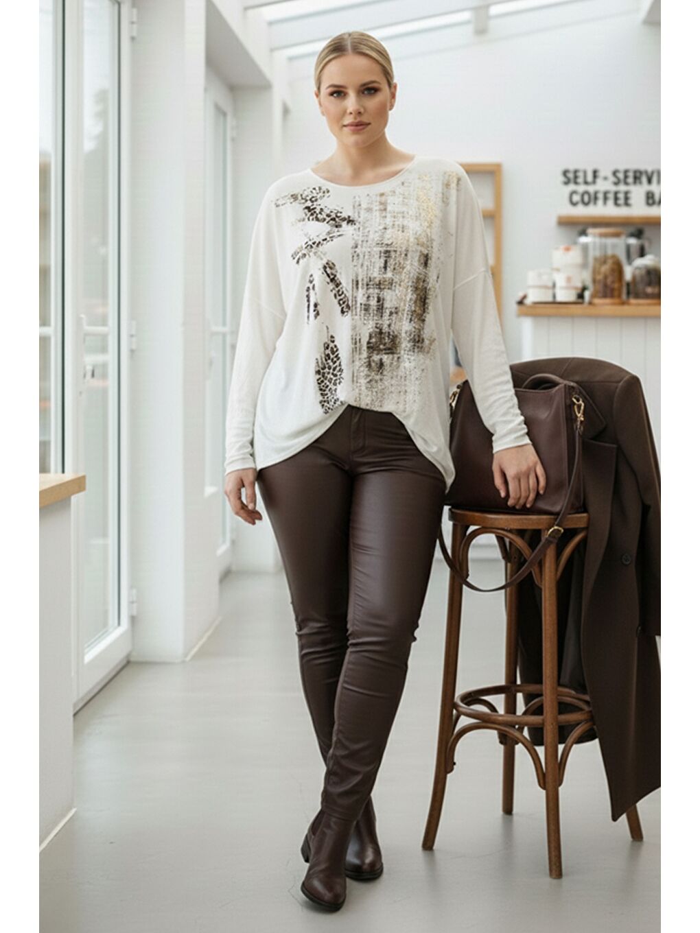 İtalyan Ekru Havuz Yaka Uzun Kol İnce Varak Baskılı Casual Angora Oversize Triko Bluz 68 76-2