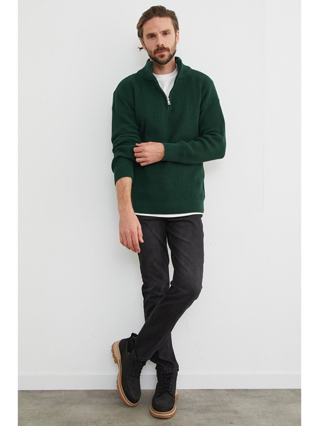 Yeşil Yarım Fermuarlı Dik Yaka Kazak-1