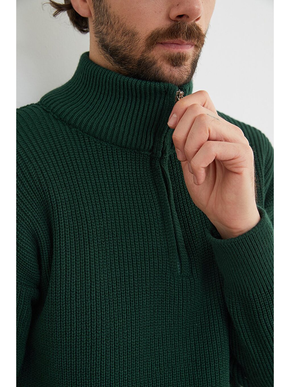 Yeşil Yarım Fermuarlı Dik Yaka Kazak-3