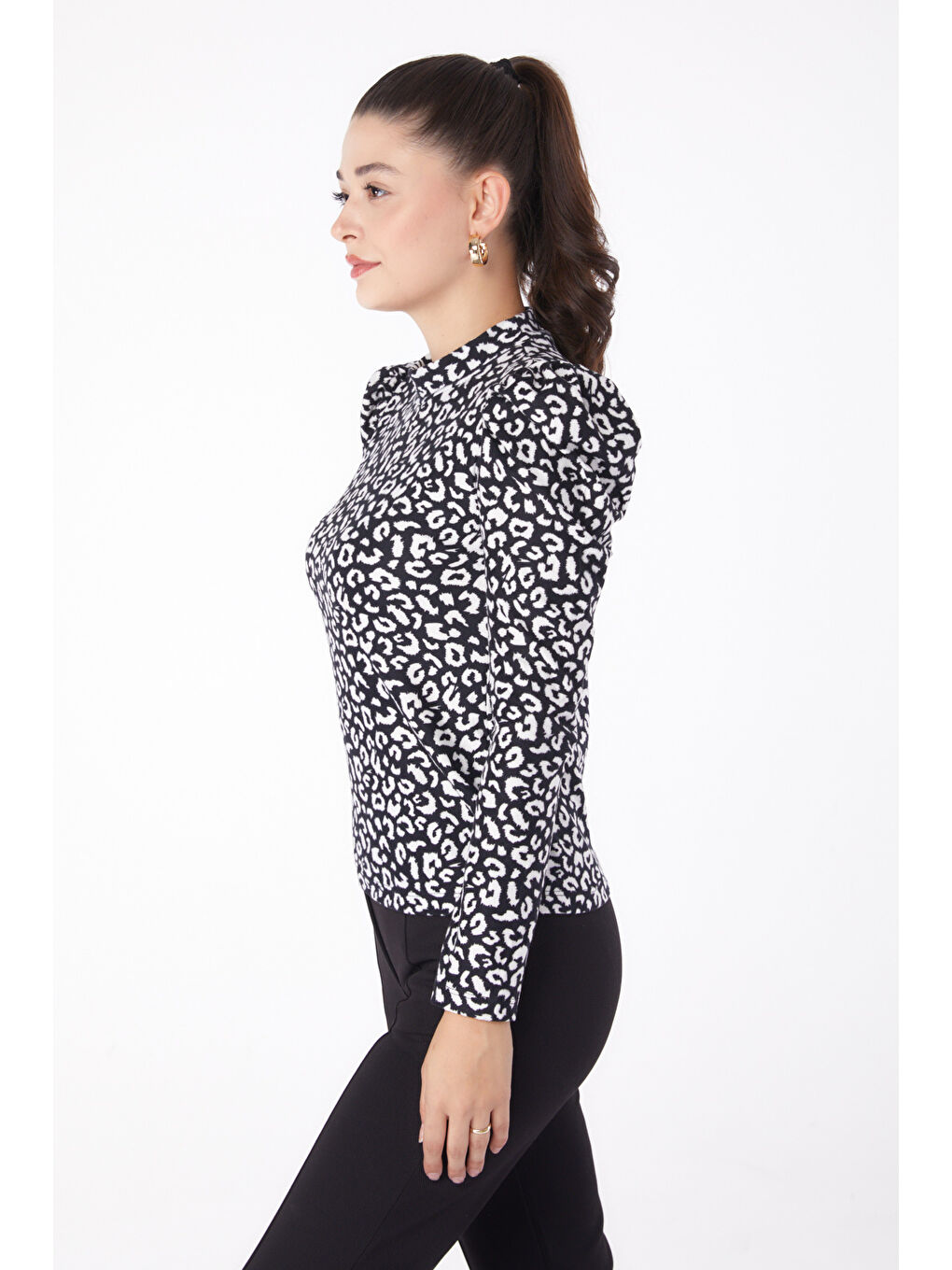Leopar Desenli Bluz Siyah - 26217-2