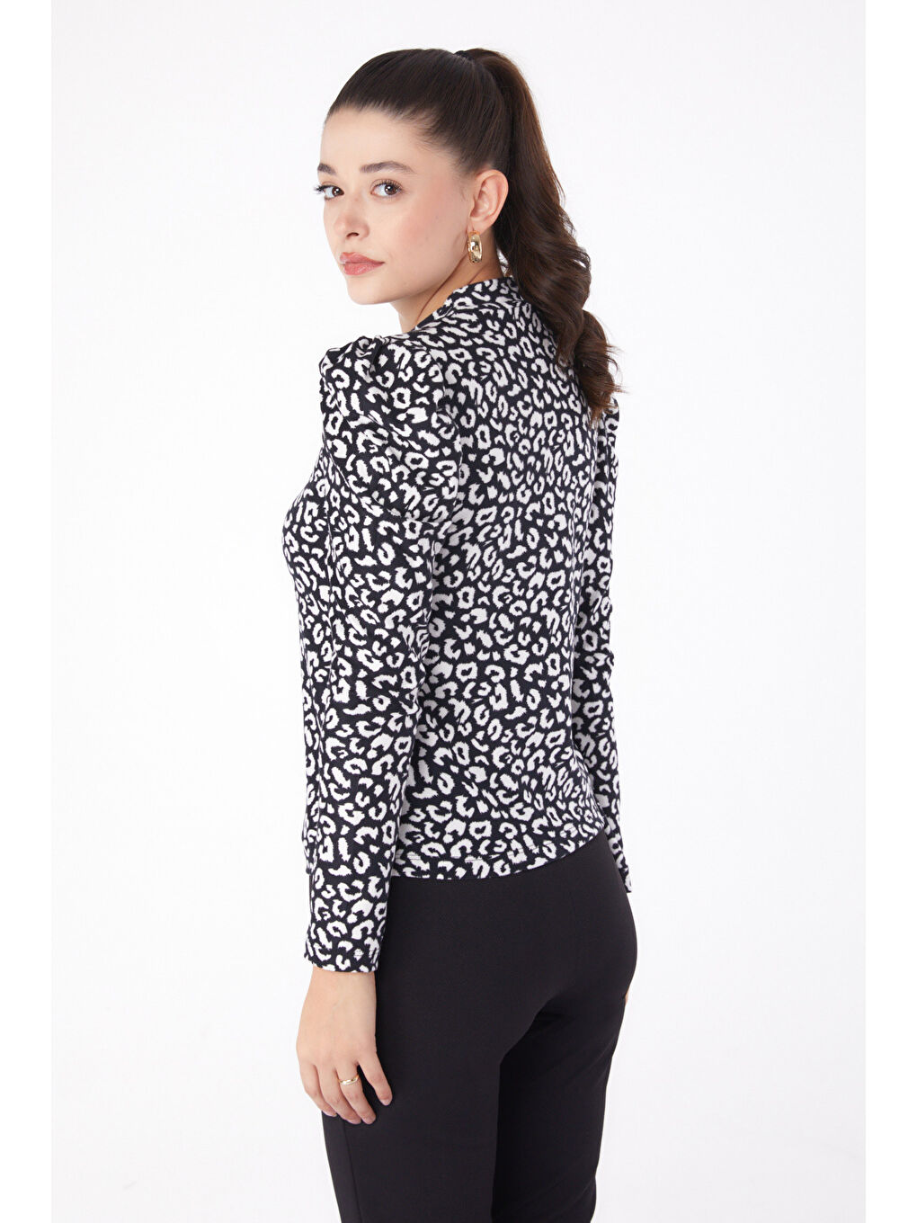 Leopar Desenli Bluz Siyah - 26217-3