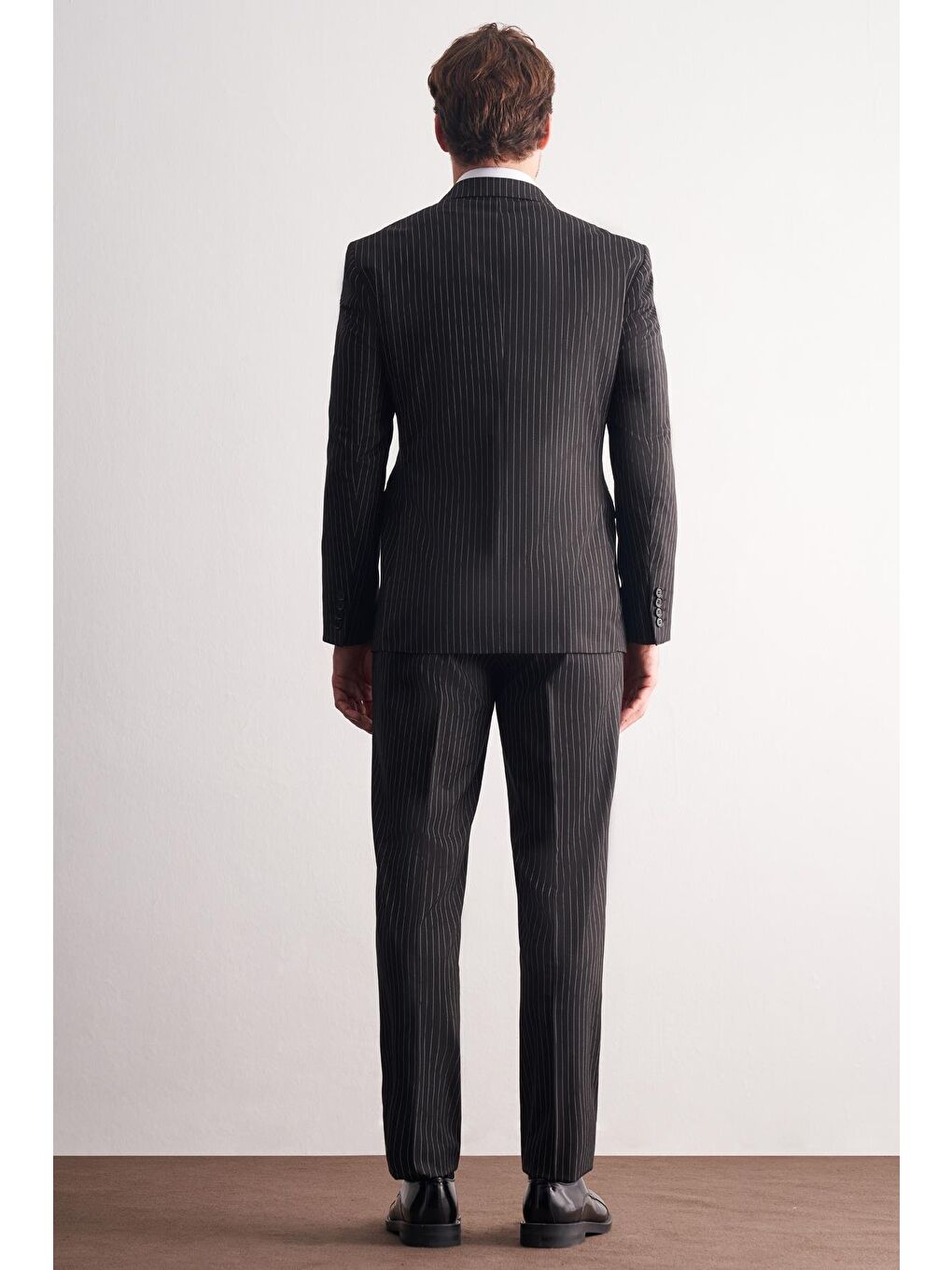 Siyah Kılıç Yaka Tam Astar 6 Drop Slim Fit Esnek Kruvaze Takım Elbise 1001255153-4