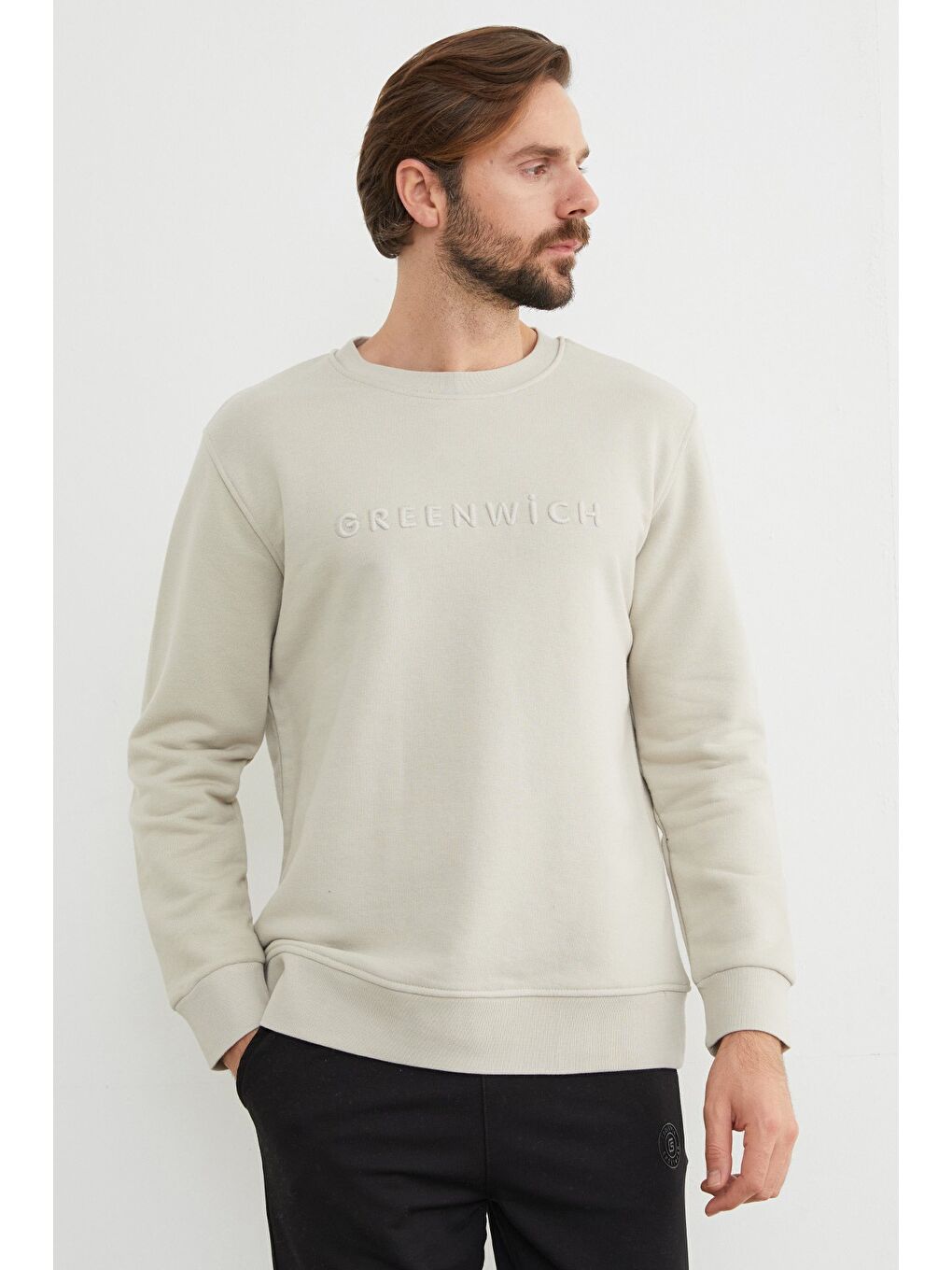 Bej Greenwich Yazı Nakışlı Bisiklet Yaka Sweatshirt-1
