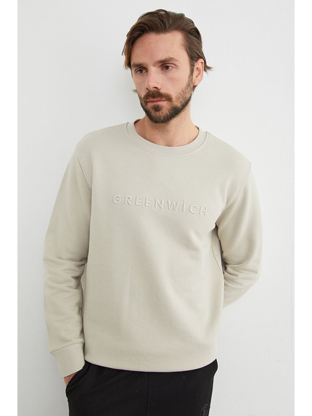 Bej Greenwich Yazı Nakışlı Bisiklet Yaka Sweatshirt-4