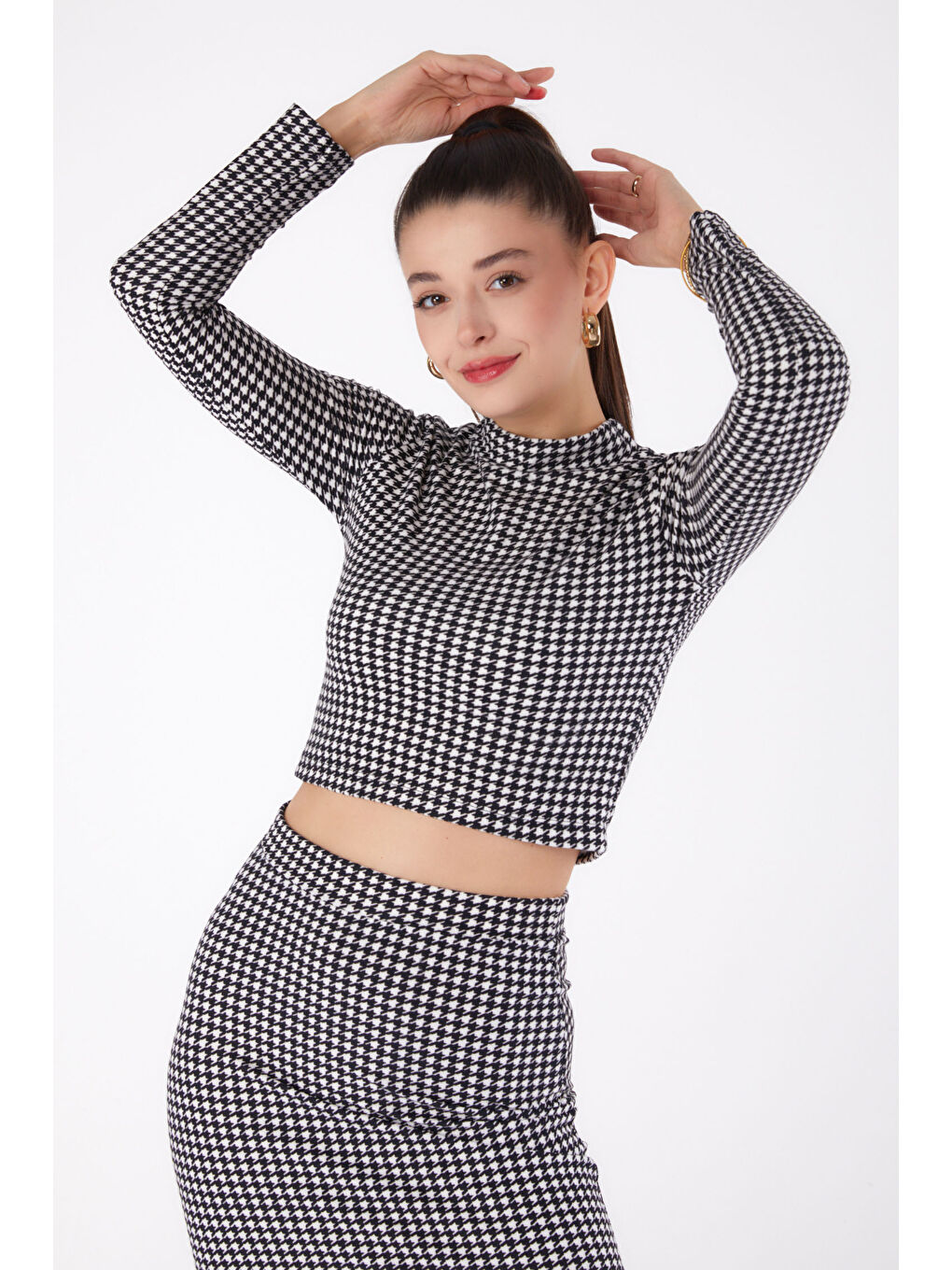 Desenli Crop Siyah - 26318