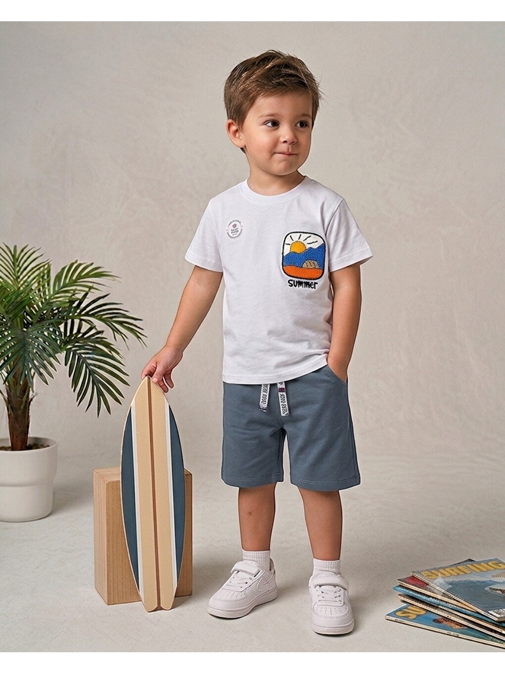 Beyaz Erkek Çocuk Yazlık Nakışlı T-shirt Ve Şortlu 2'li Alt Üst Takım