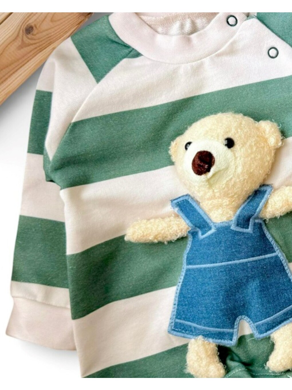 Yeşil Erkek Bebek Ayıcık Aksesuarlı Çizgili Alttan Çıtçıtlı Tulum-1