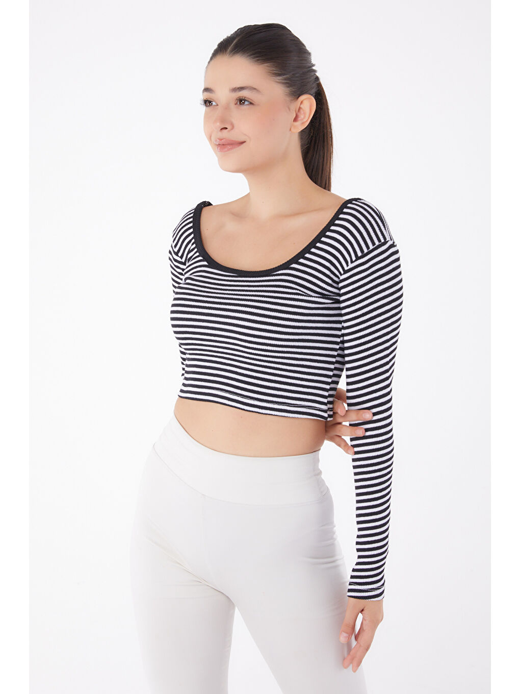 Çizgili Crop Siyah - 26119-1