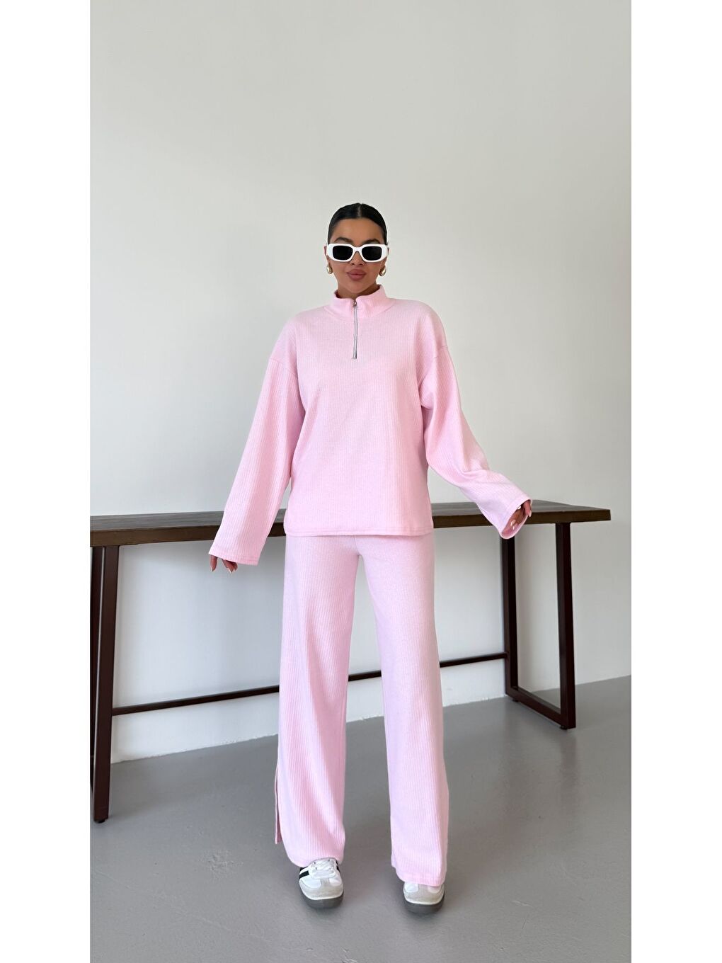 Kadın Pembe Yarım Fermuarlı Dik Yaka Kazak Alt-Üst Pantolonlu Takım-2
