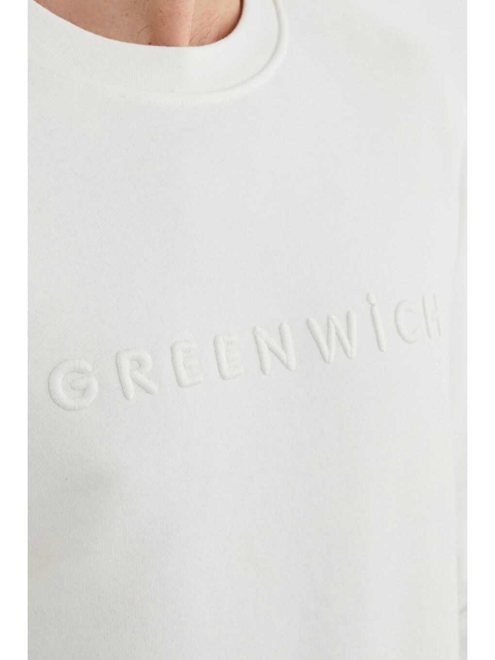 Beyaz Greenwich Yazı Nakışlı Bisiklet Yaka Sweatshirt-1