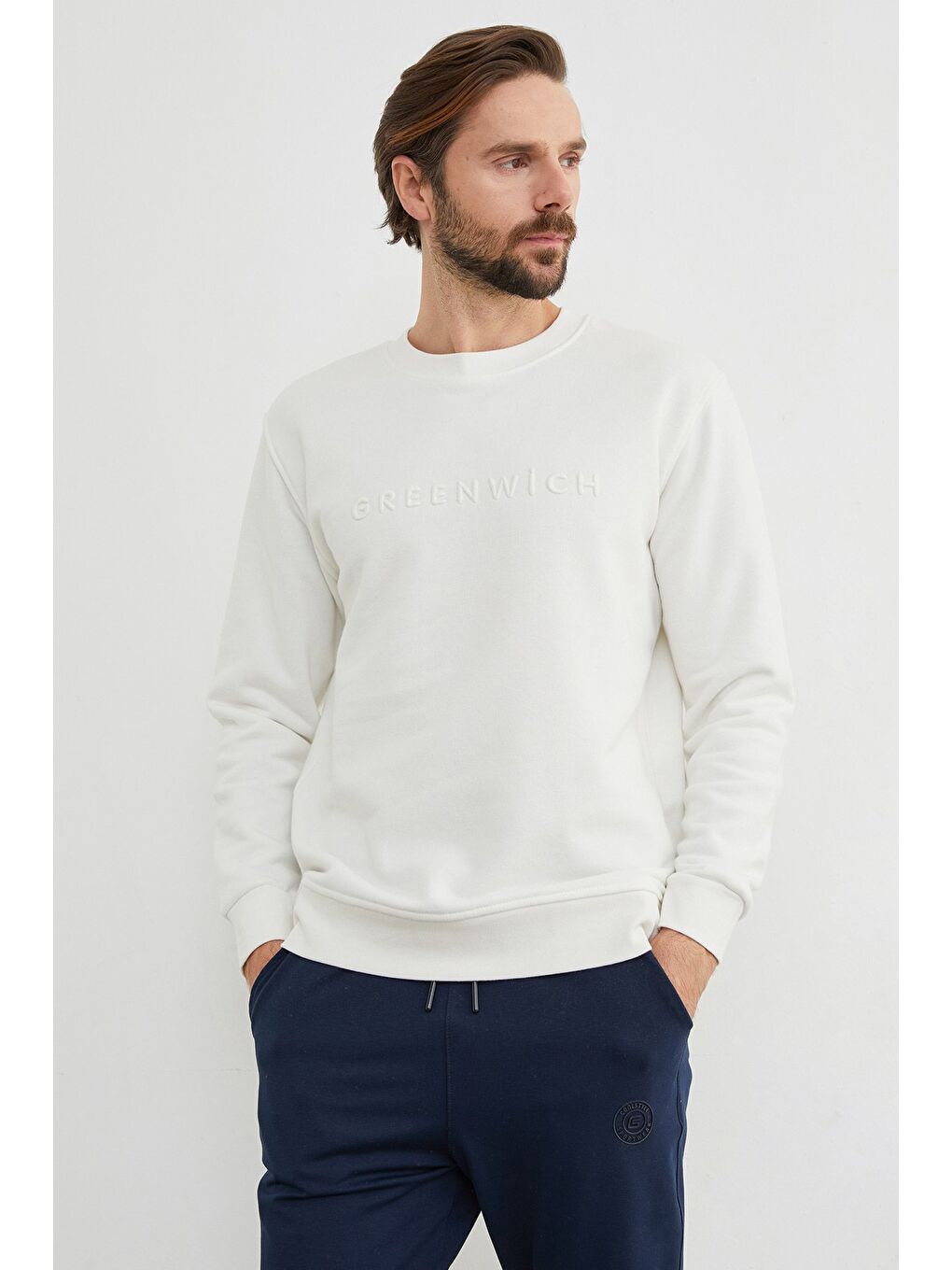 Beyaz Greenwich Yazı Nakışlı Bisiklet Yaka Sweatshirt-3