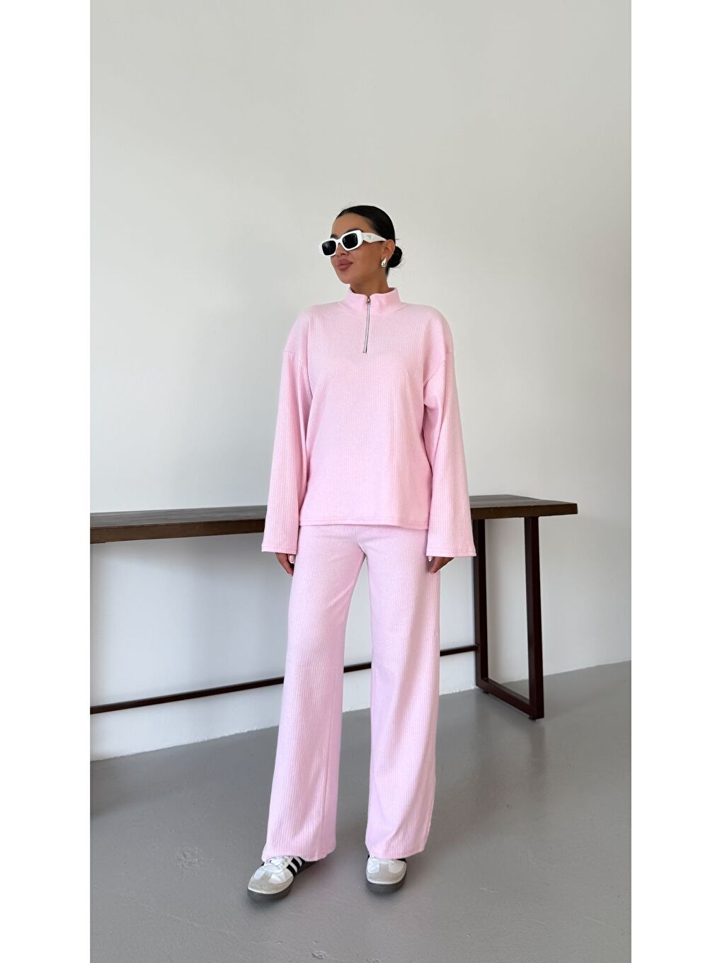 Kadın Pembe Yarım Fermuarlı Dik Yaka Kazak Alt-Üst Pantolonlu Takım-3