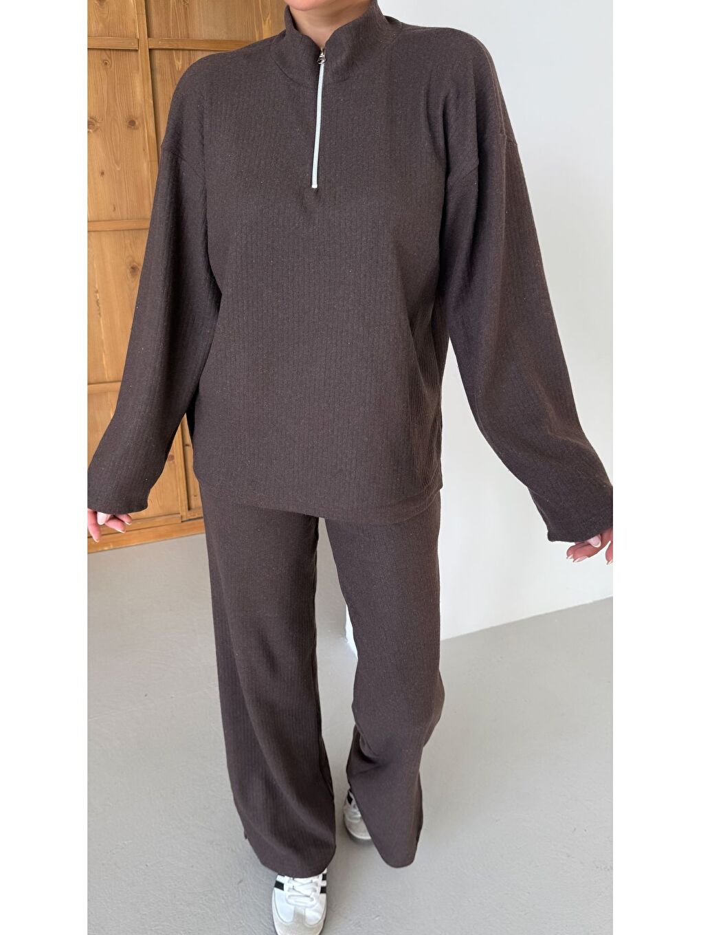 Kadın Kahverengi Yarım Fermuarlı Dik Yaka Kazak Alt-Üst Pantolonlu Takım-6