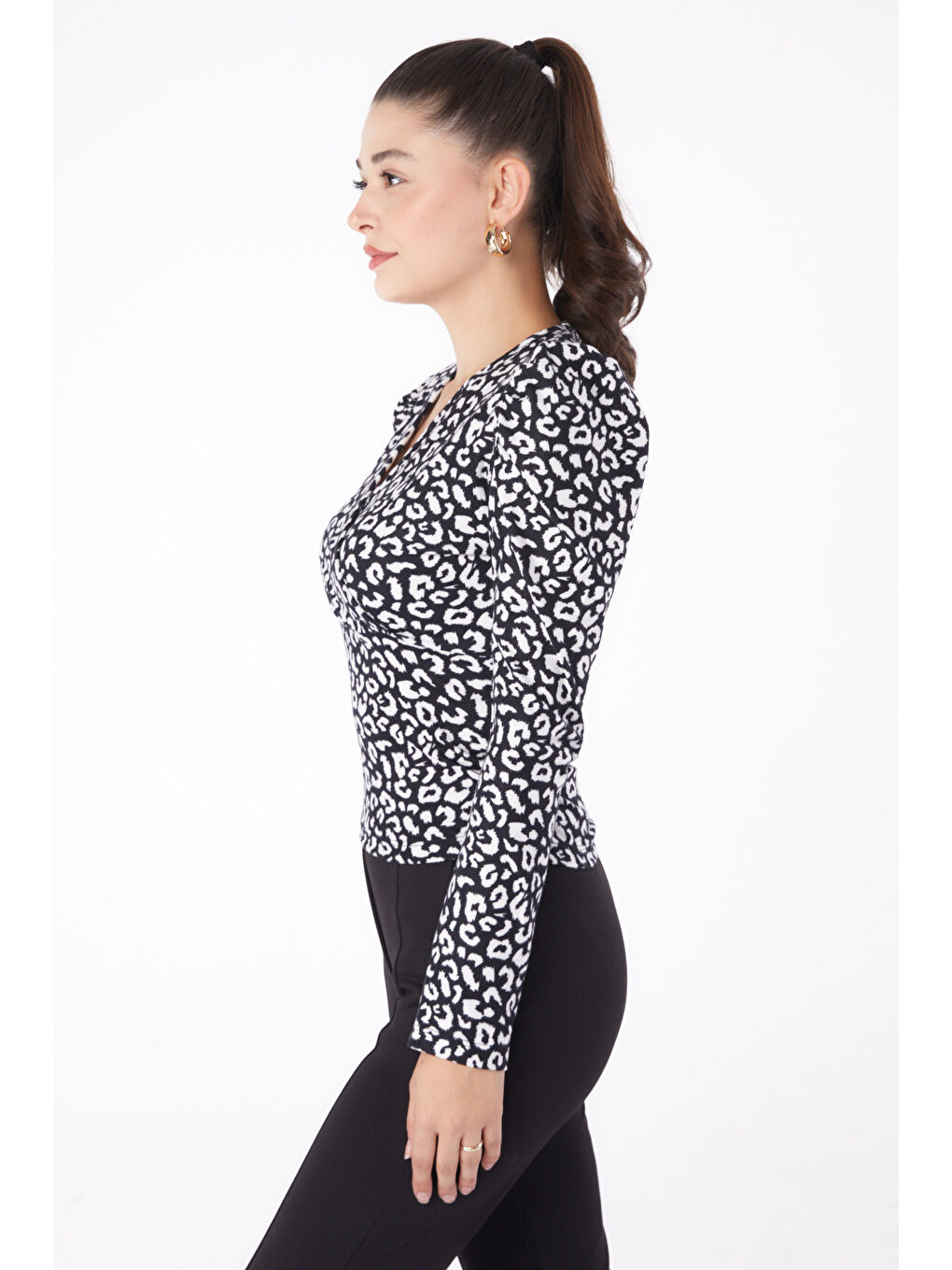 Leopar Desenli Bluz Siyah - 26215-3