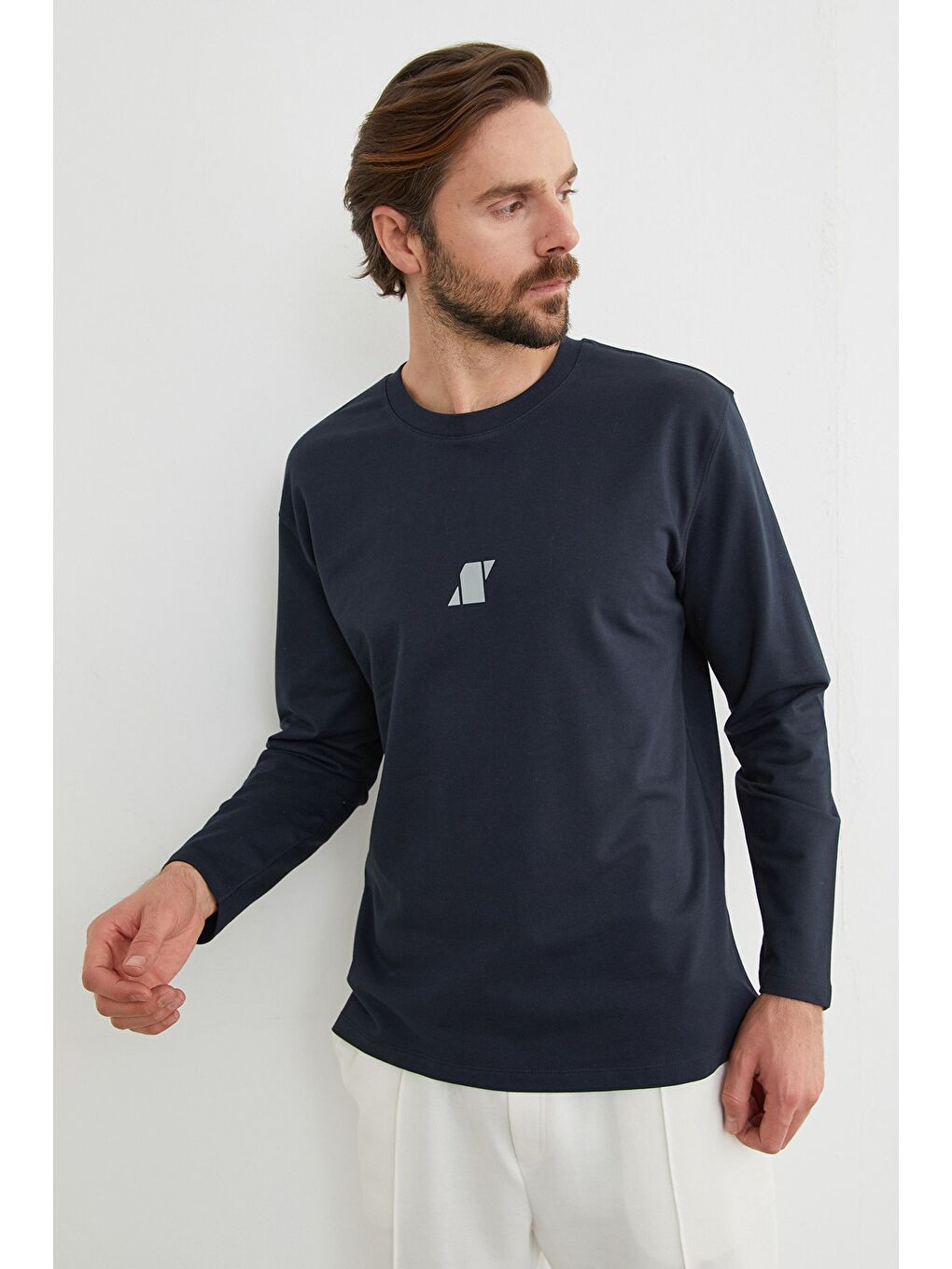 İndigo Baskılı Bisiklet Yaka Sweatshirt-4