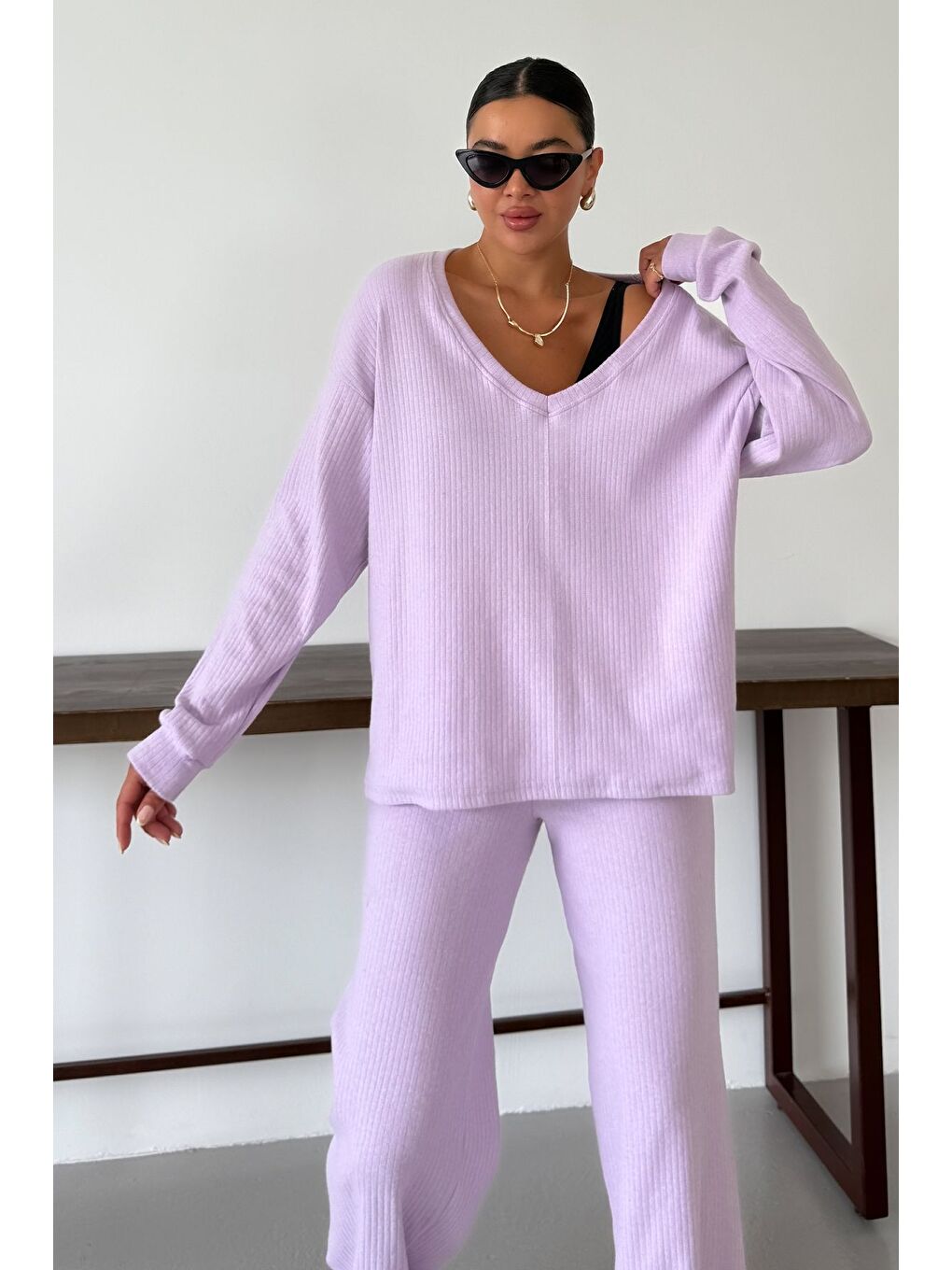 Mor Kadın Eflatun Geniş V Yaka Uzun Kollu Alt-Üst Pantolonlu Takım-5