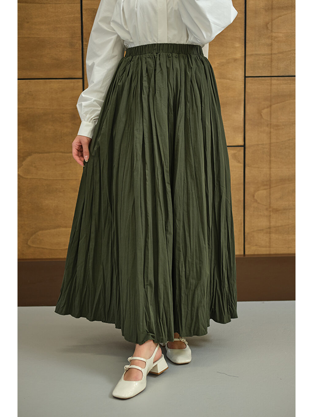 Kadın Beli Lastikli Kırışık Detay Etek Koyu Yeşil-1