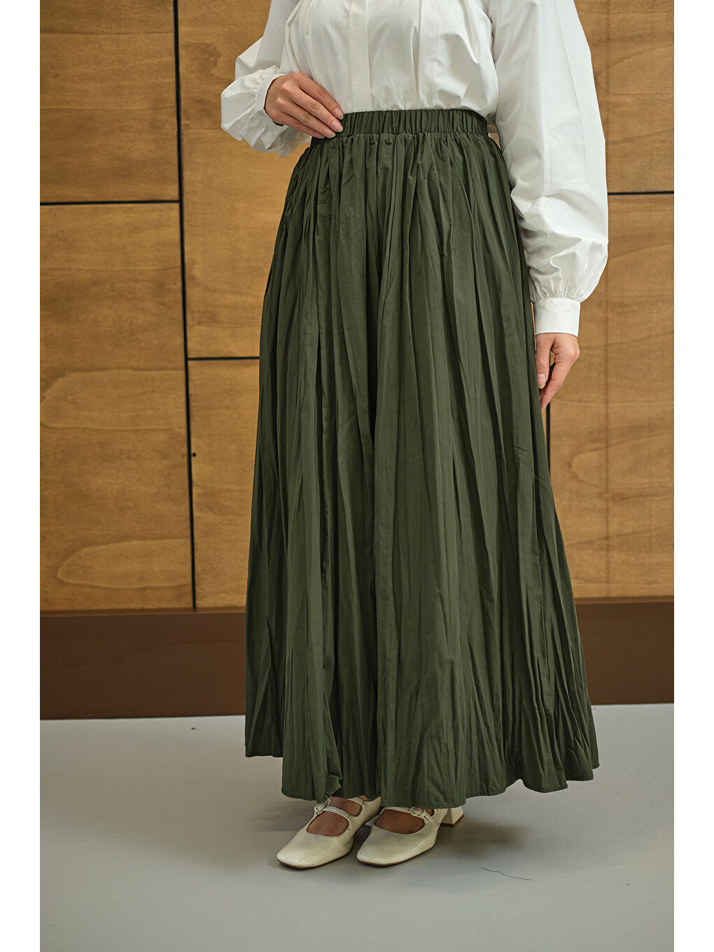 Kadın Beli Lastikli Kırışık Detay Etek Koyu Yeşil-2
