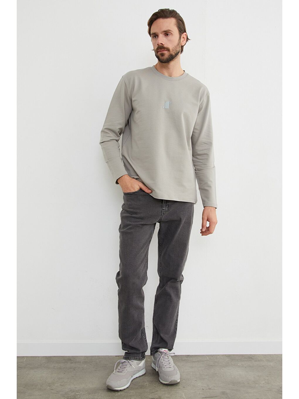 Gri Baskılı Bisiklet Yaka Sweatshirt-2