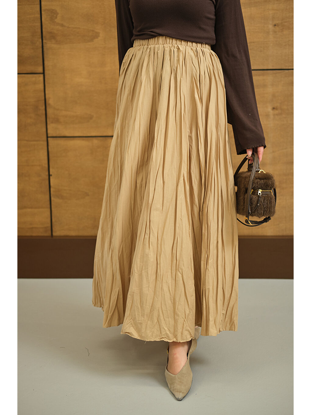 Bej Kadın Beli Lastikli Kırışık Detay Etek Vizon-3