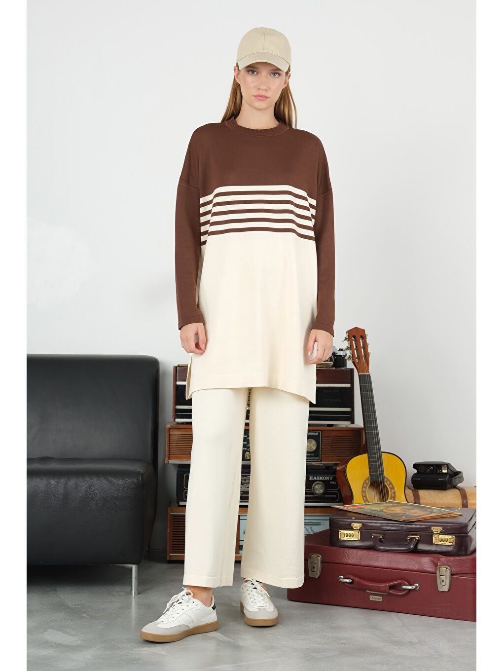 Kahverengi Çizgili Triko Kazak Kahve-Ekru-1