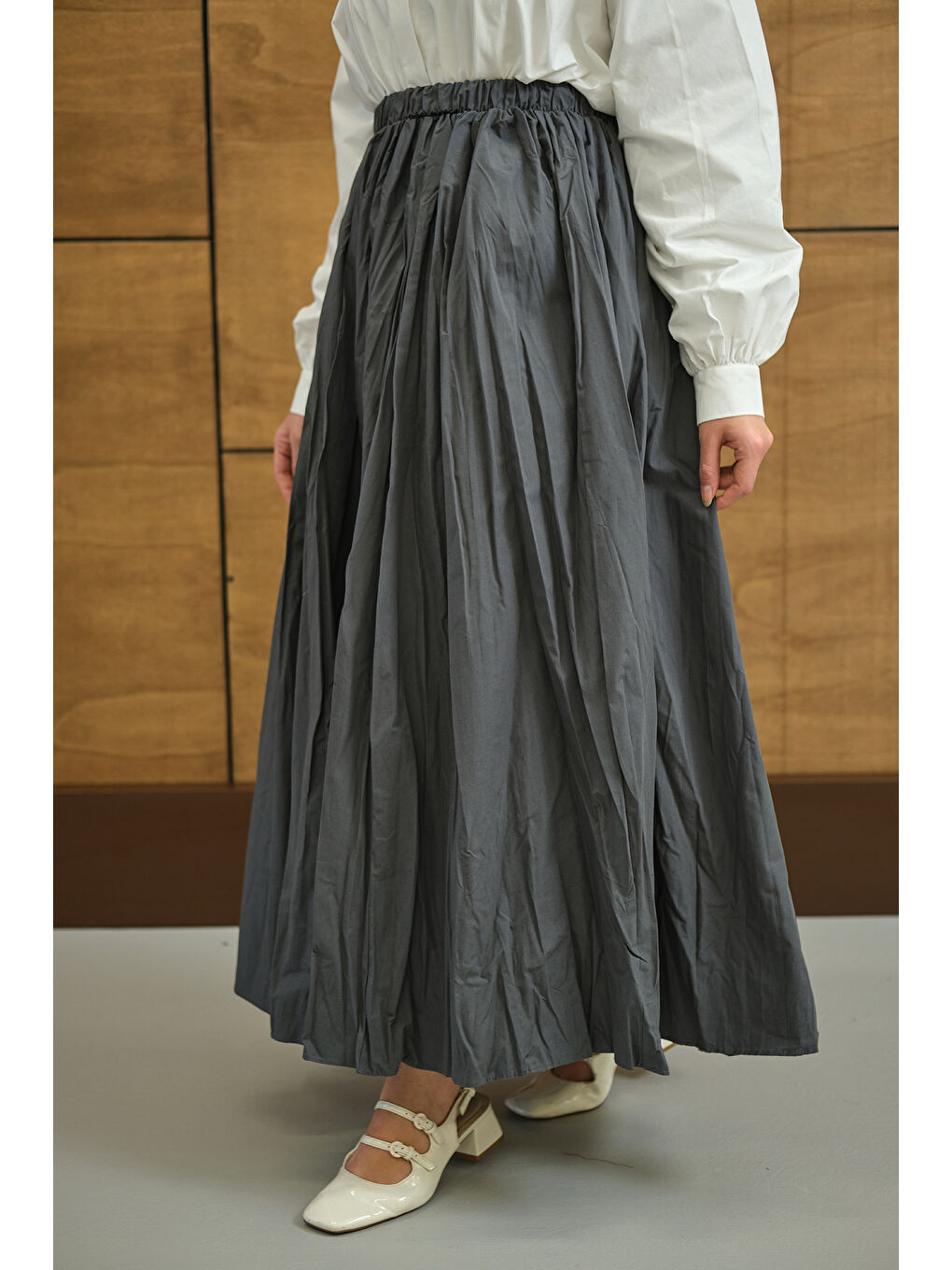 Kadın Beli Lastikli Kırışık Detay Etek Antrasit-4