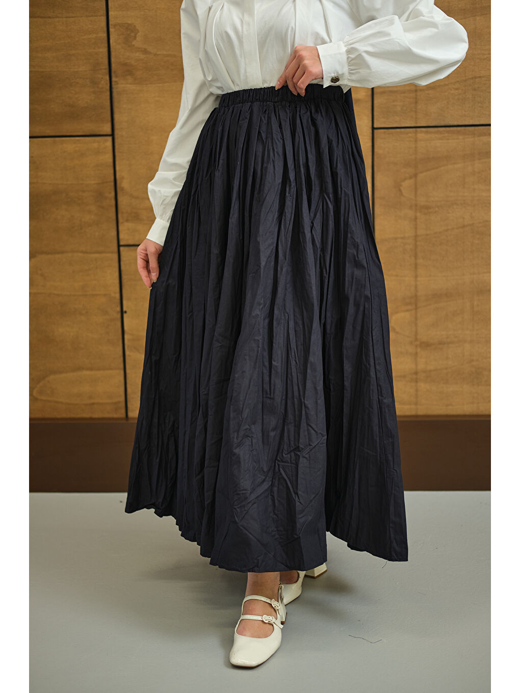 Kadın Beli Lastikli Kırışık Detay Etek Lacivert-2