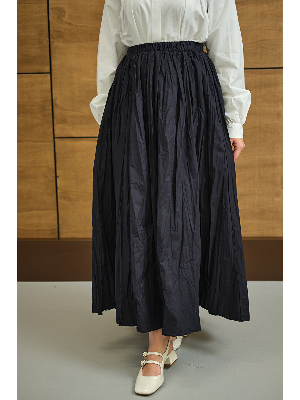 Kadın Beli Lastikli Kırışık Detay Etek Lacivert-3