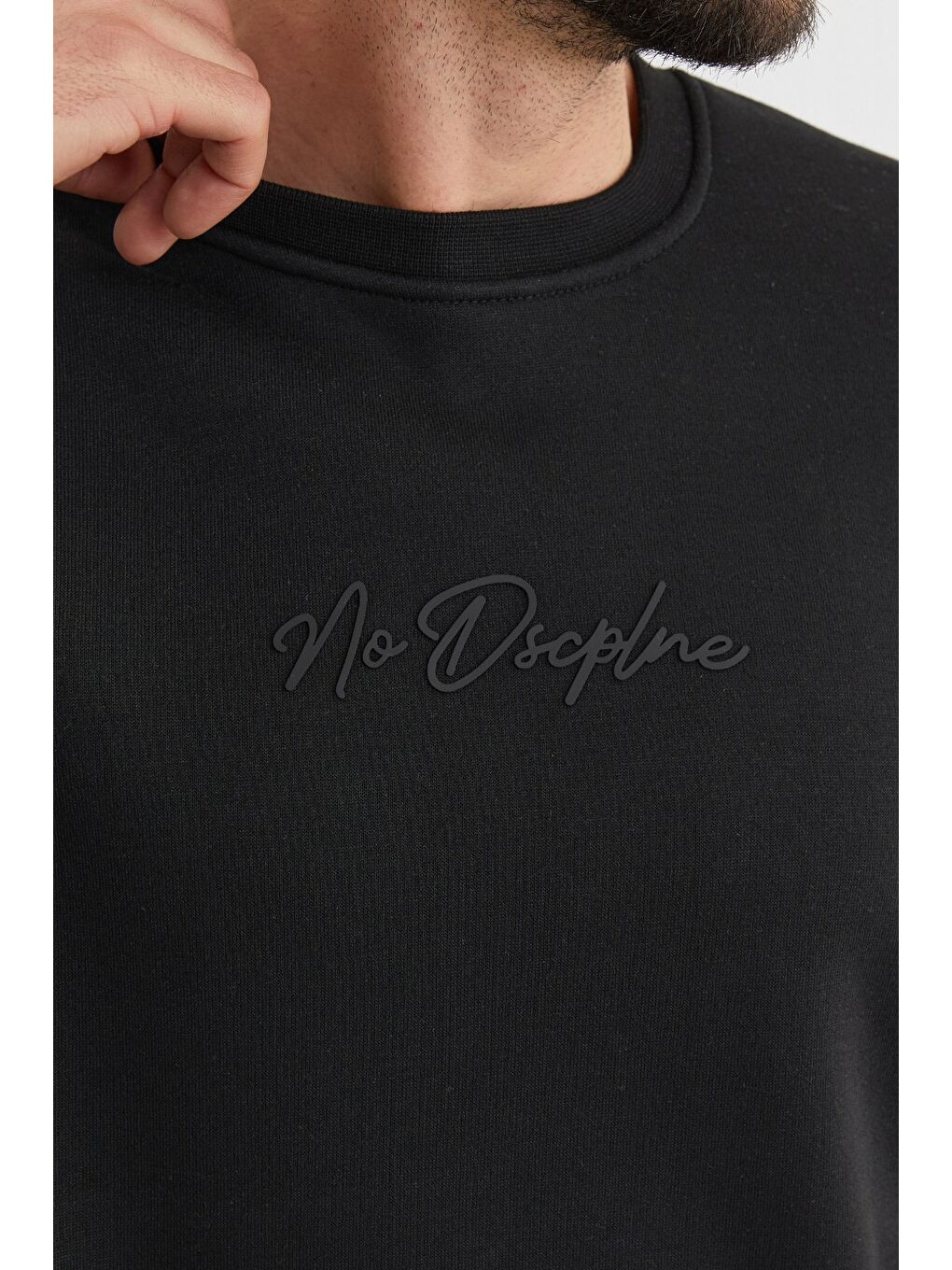 Siyah 3 İplik Kabartma Yazı Baskılı Sweatshirt-3