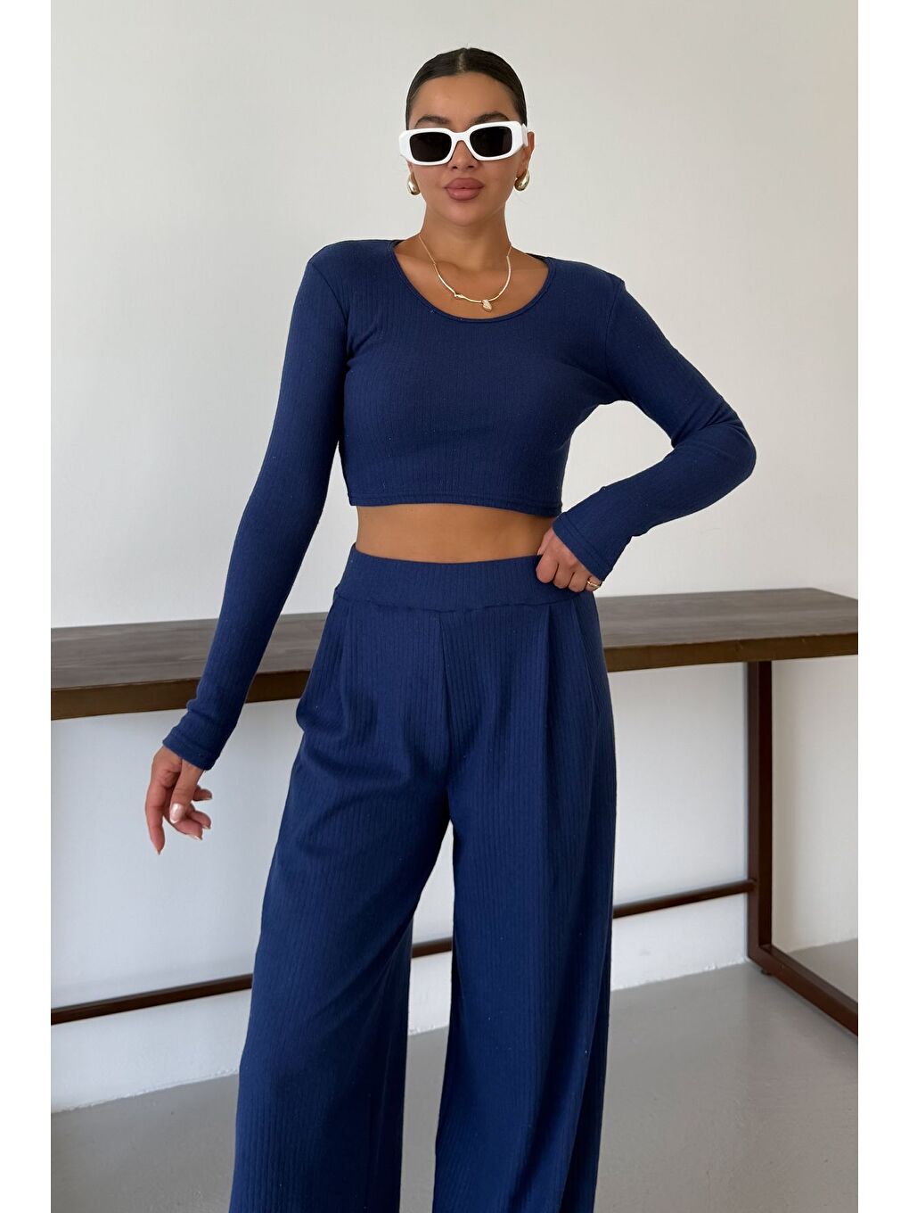 Kadın Lacivert Yuvarlak Yaka Bluzlu Alt-Üst Pantolonlu İnterlok Takım-4