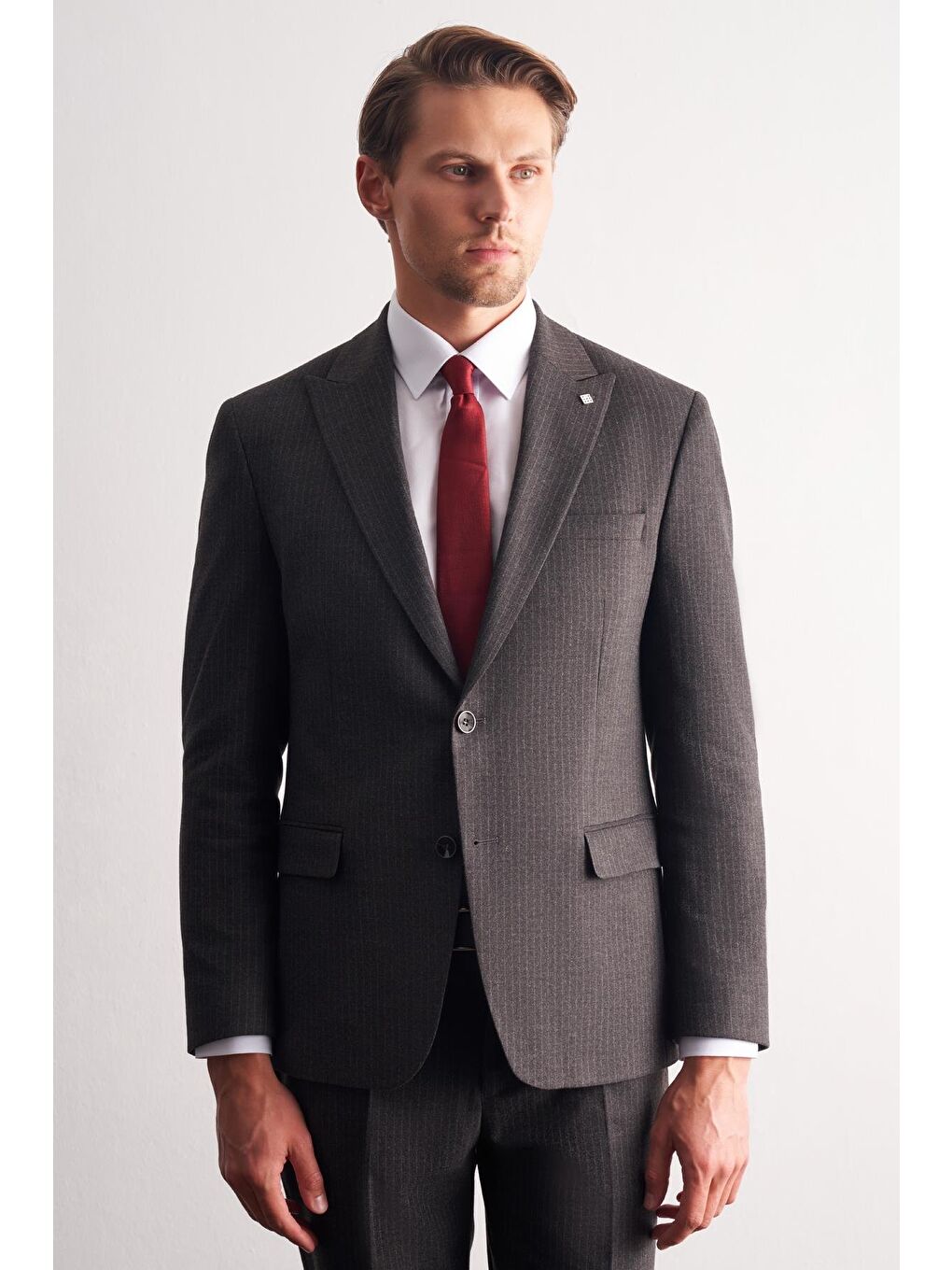 Koyu Antrasit Kırlangıç Yaka Çizgili Desen Esnek 6 Drop Slim Fit Classic Takım Elbise 1001255165-1