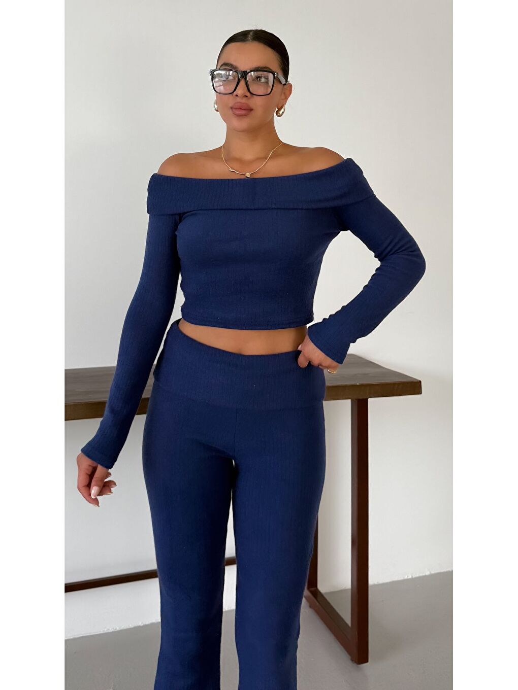 Kadın Lacivert Madonna Yaka Alt-Üst Pantolonlu İnterlok Takım-5