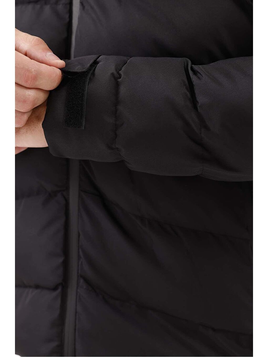 Siyah Erkek Kapüşonlu Polarlı Kürklü Su Geçirmez Rüzgara Dayanıklı Şişme Mont Kaban Parka-4