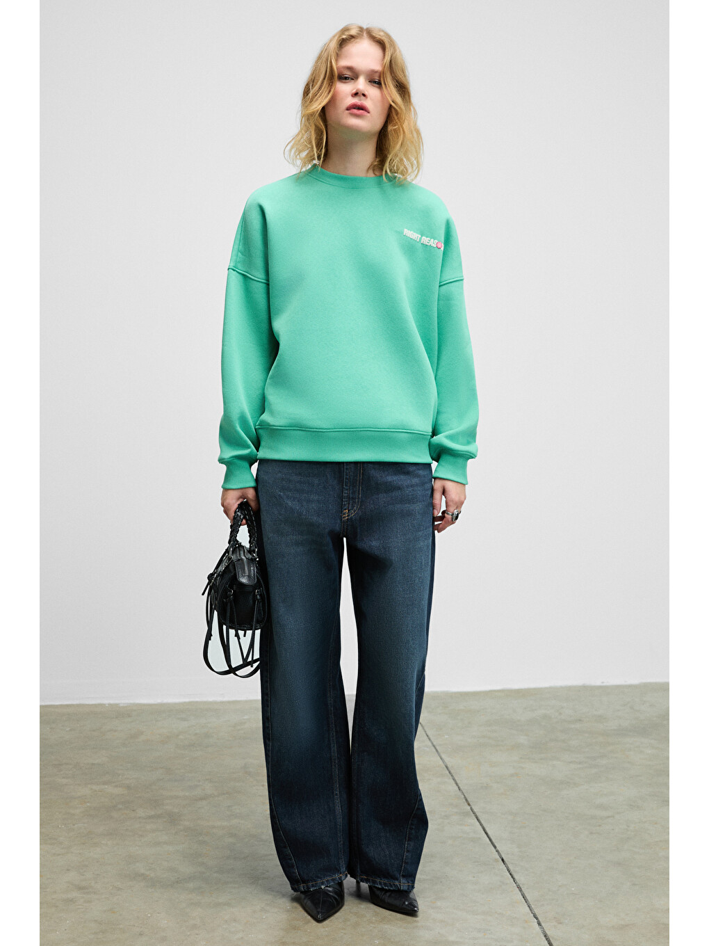 Prıence Kadın Yumuşak Kumaşlı Baskılı Ve Havlu Patchlı Yuvarlak Yaka Yeşil Sweatshirt-4