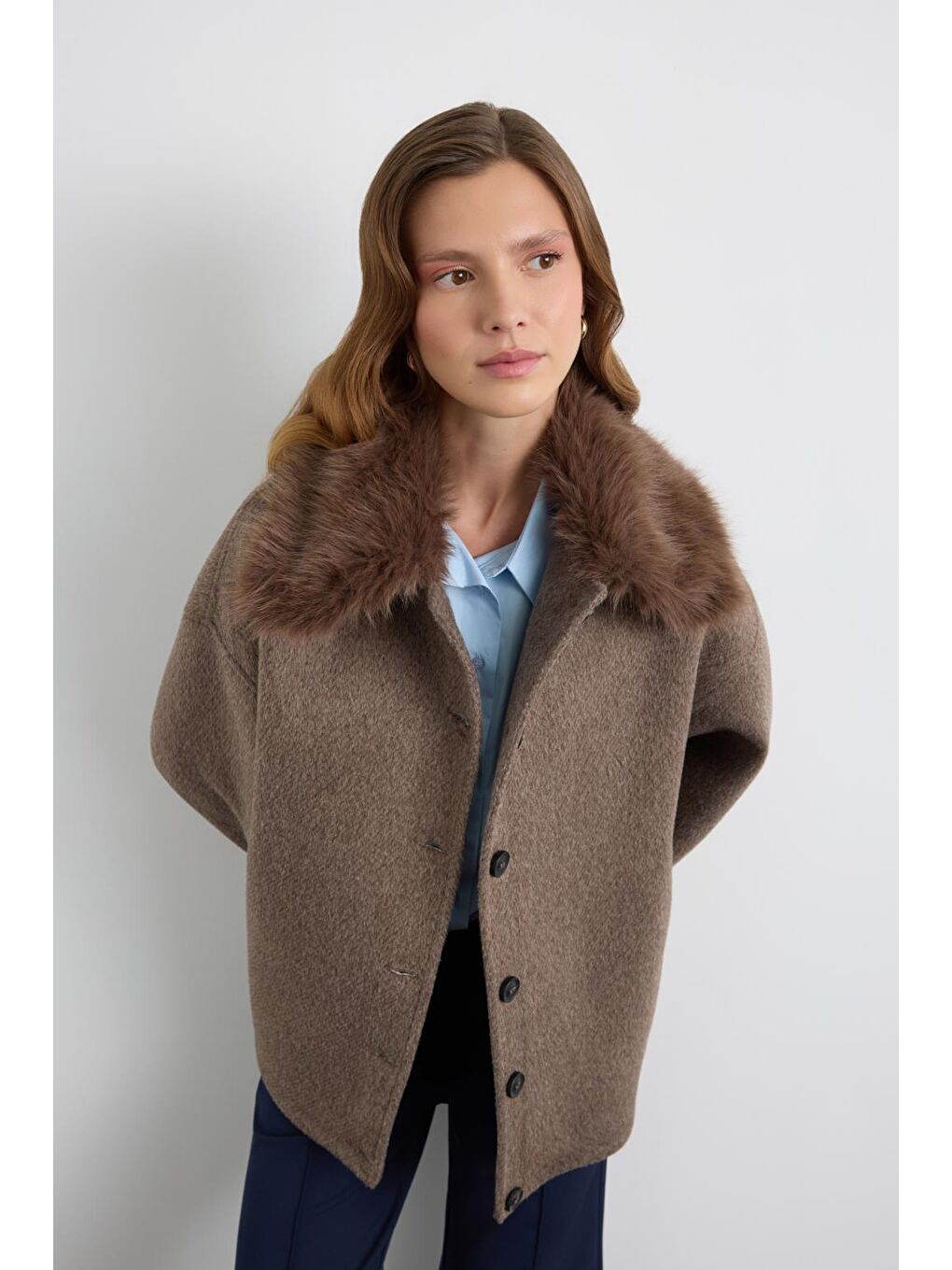 Kahverengi Kürk Yakalı Kaşe Ceket Kahve
