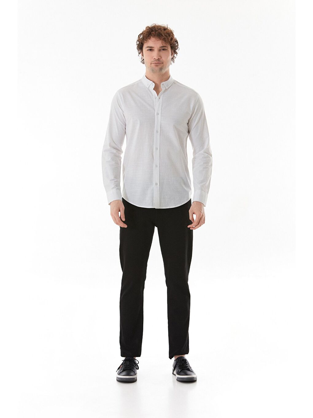 Beyaz Çizgili Düğmeli Gömlek-1