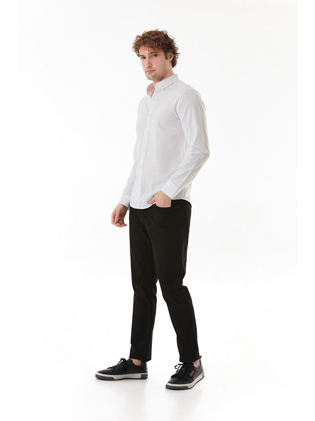 Beyaz Çizgili Düğmeli Gömlek-3