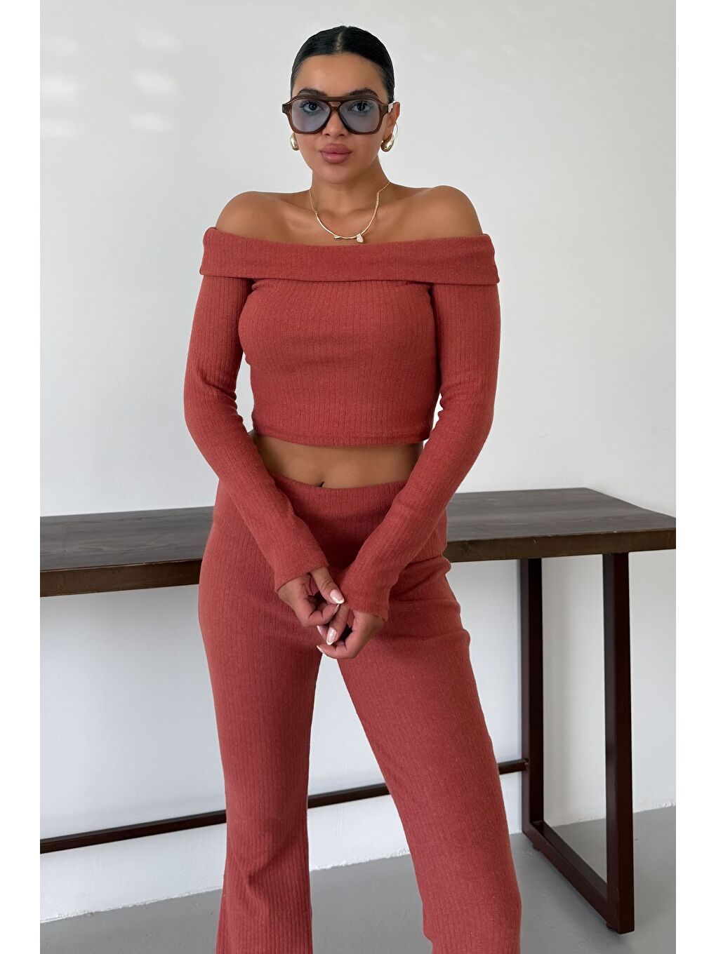 Turuncu Kadın Kiremit Madonna Yaka Alt-Üst Pantolonlu İnterlok Takım-4