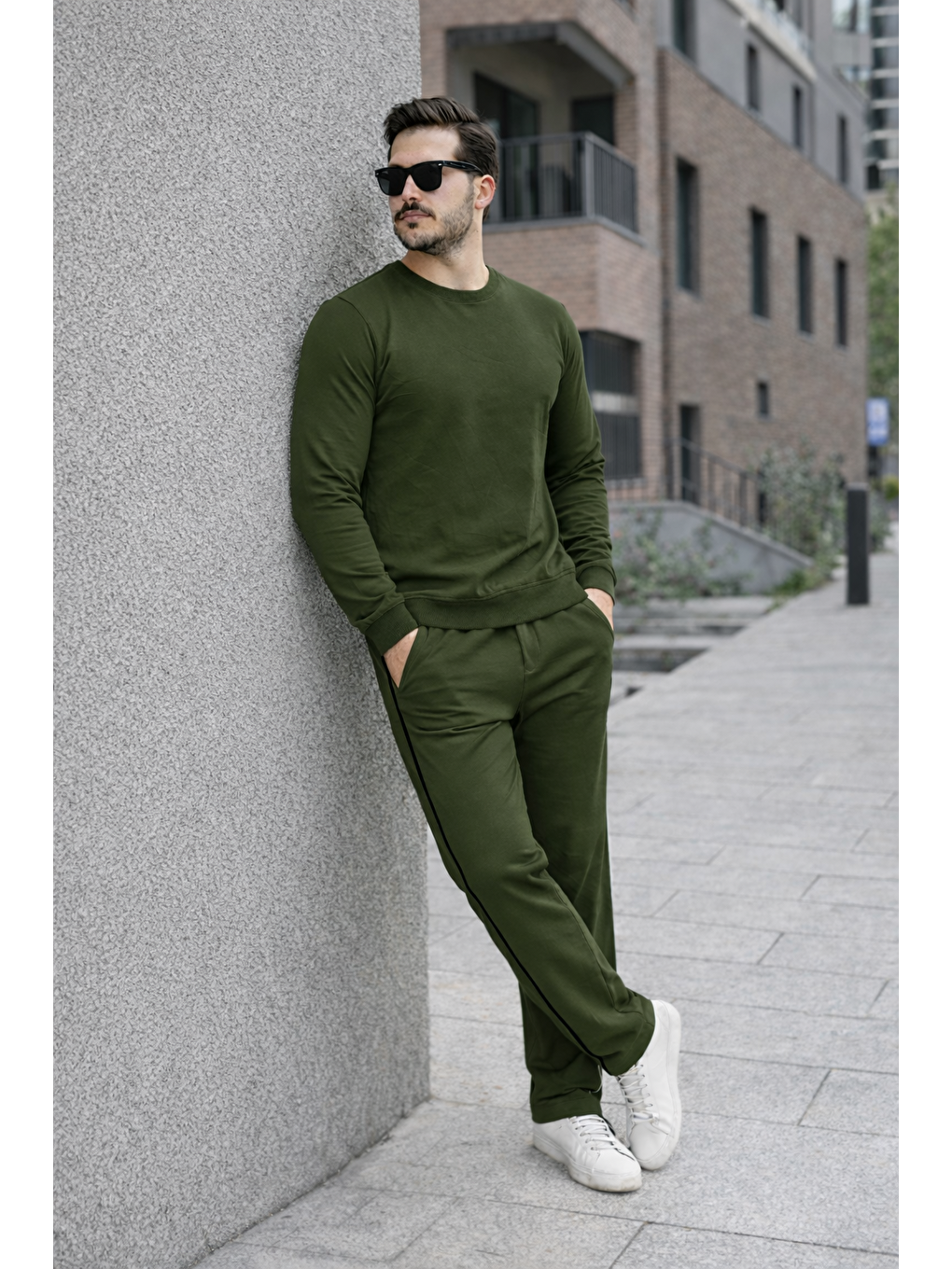 Erkek Çizgili Bisiklet Yaka Dar Haki Eşofman Takımı-1