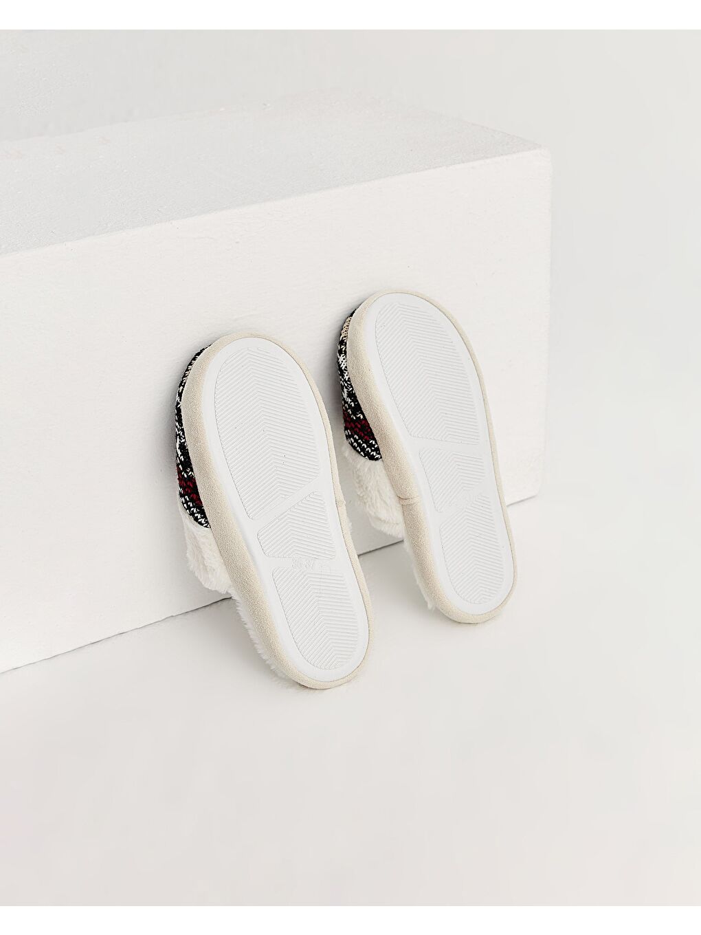 Bej Kadın Etnik Desenli Ev Terliği - TİRİ-1