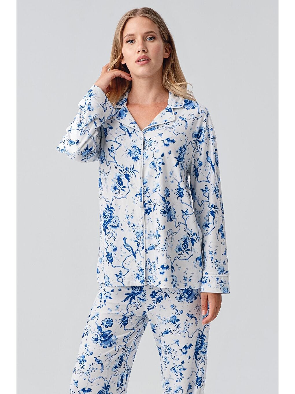 Mavi Termal Uzun Kollu Düğmeli Desenli Esnek Yumuşak Dokulu Pijama Takım 18222-3