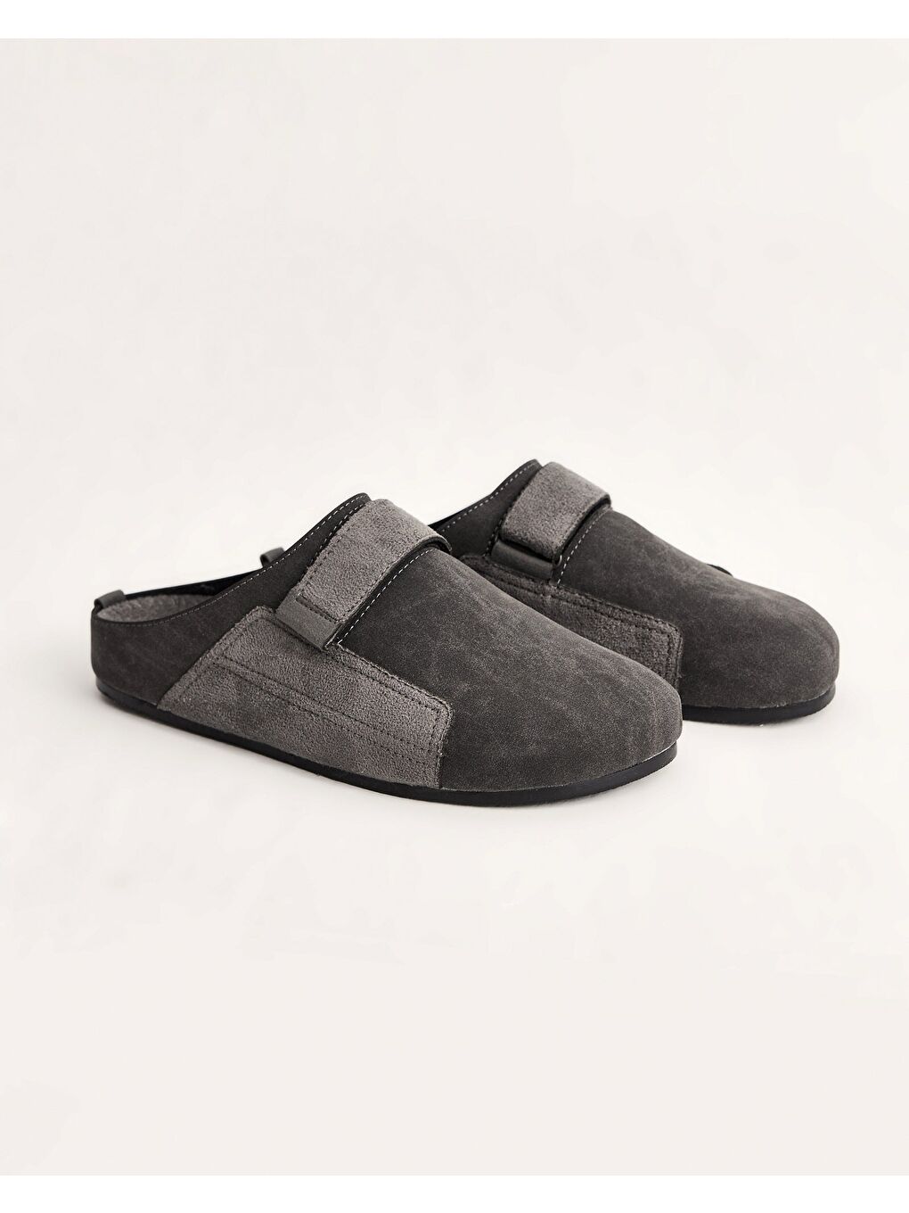 Gri Erkek Çırt Detaylı Terlik - CROSE