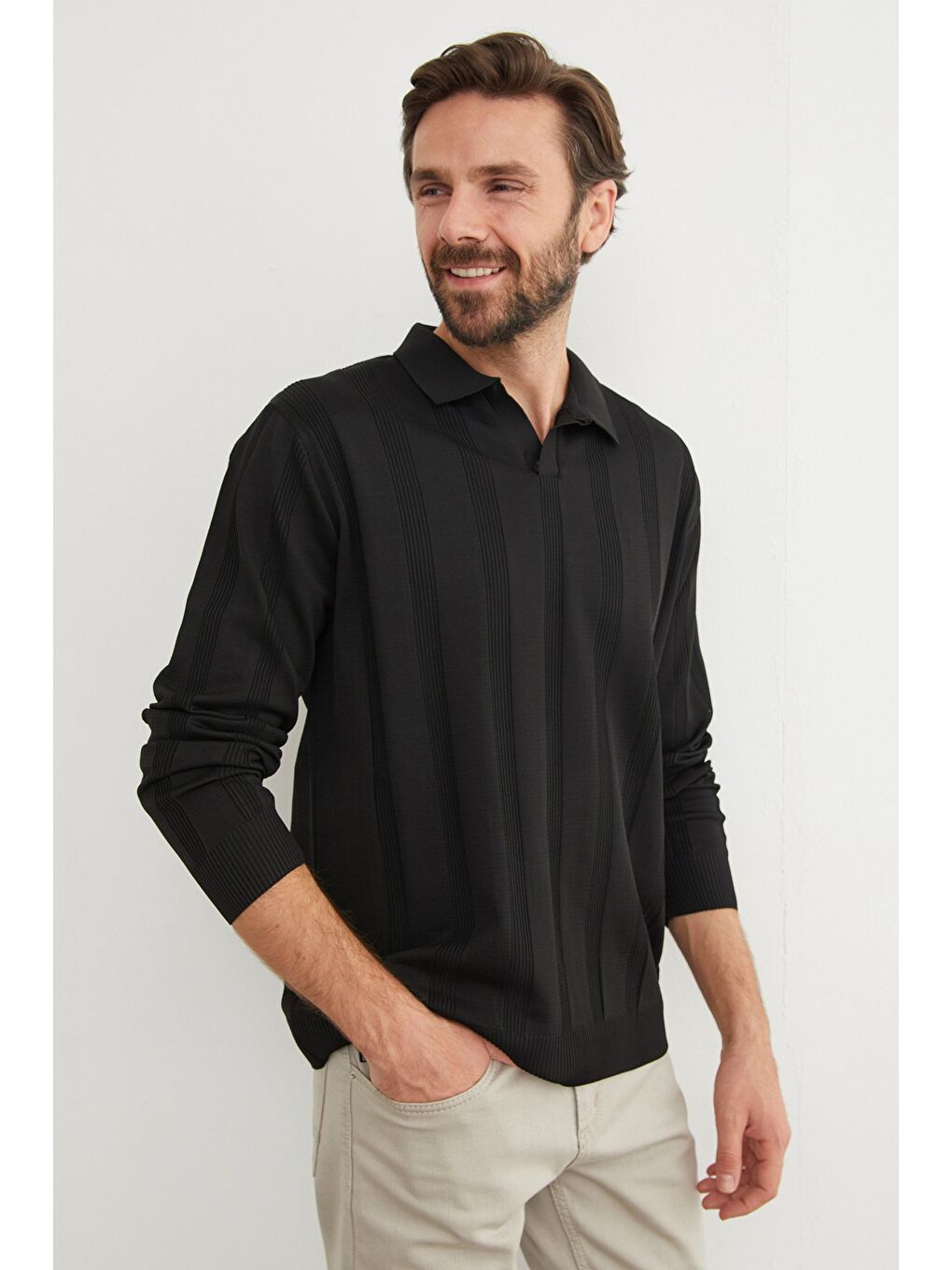 Siyah Şeritli Polo Yaka Triko Kazak